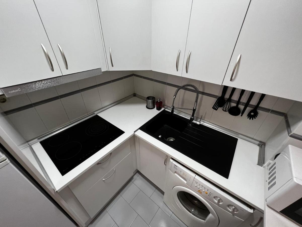 Synergy Apartment, 2 Bedroom, City Center By Namaste Elite Torremolinos Eksteriør billede