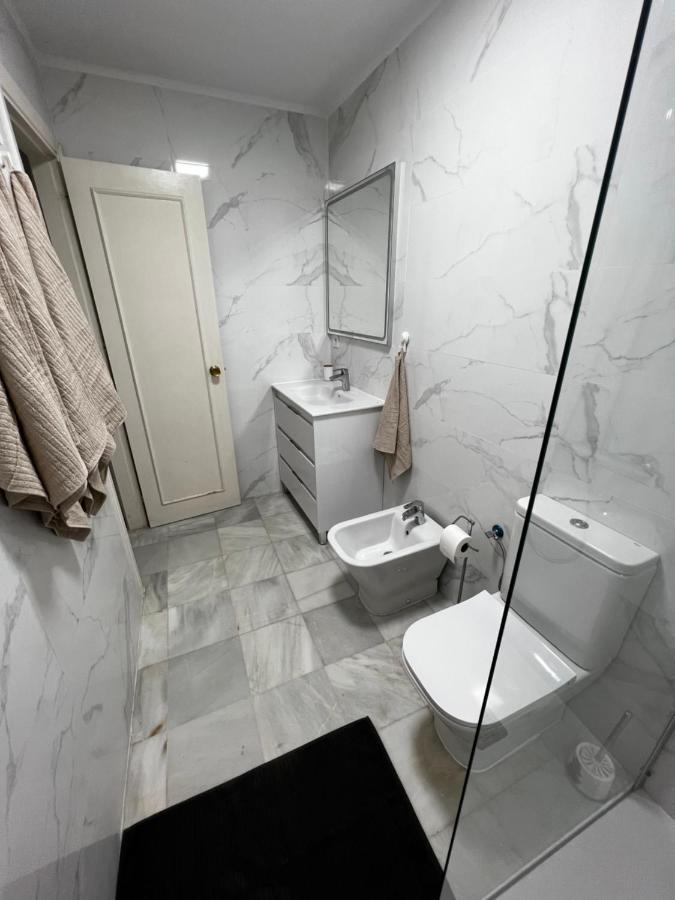 Synergy Apartment, 2 Bedroom, City Center By Namaste Elite Torremolinos Eksteriør billede